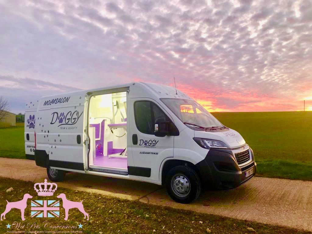 De Doggymobiel
